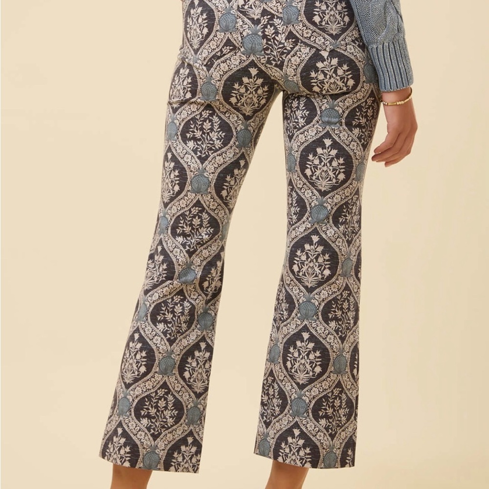 Spartina 449 Blue and Cream Patterned Cropped Pants - Picture 2 of 6